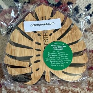 Color Street Leaf-Shaped Bamboo Coasters - Natural Tan